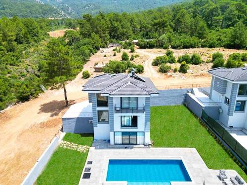 Villa Oba (B)