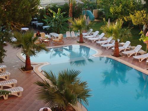 Olivia Family Suites