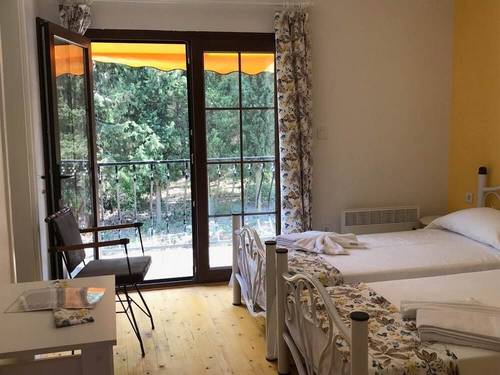 Baska Bir Yer Butik Otel