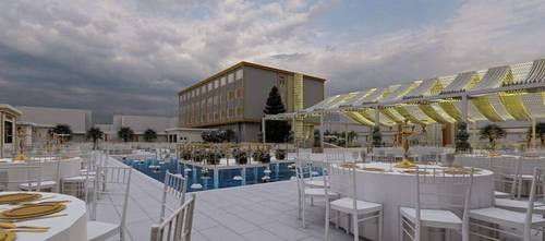 Azra Family Hotel