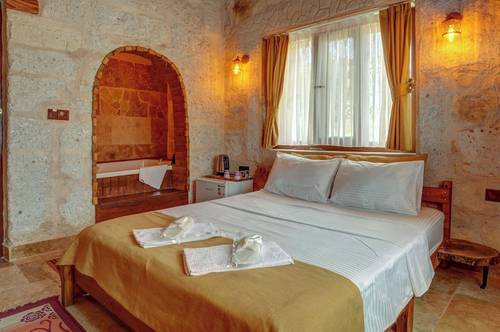 Ceran Stone House