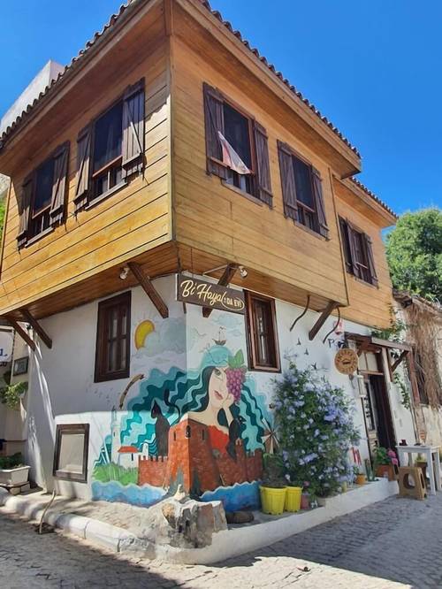 Bi Hayal Ada Evi