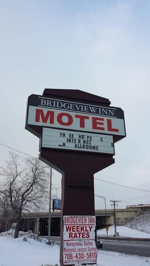 Bridgeview Inn