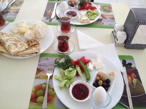 Evin Otel