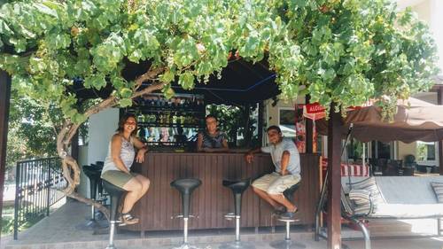 Melodi Club Apart