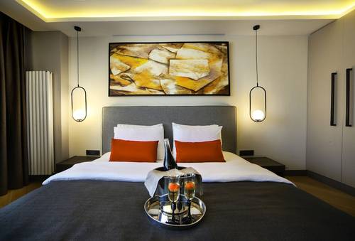The Capital Suites