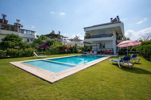 EV Villas