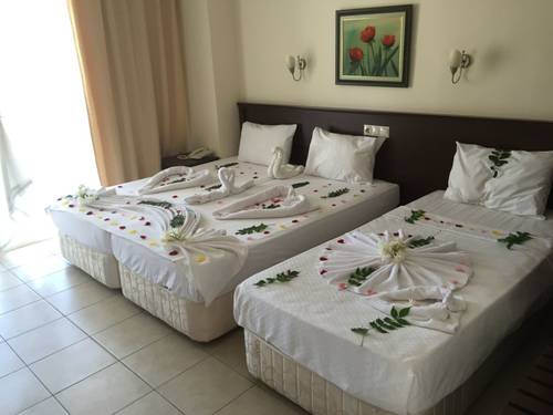 Club Park Marina Hotel