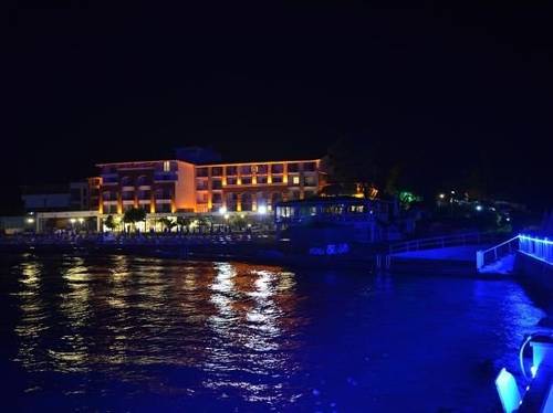 Gaia Beach Hotel