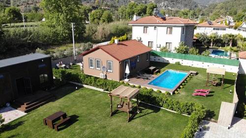 Kleva Houses