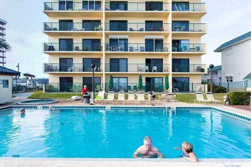 Sunglow Resort 305