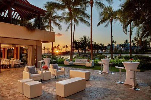 Hilton Hawaiian Village Waikiki Beach Resort