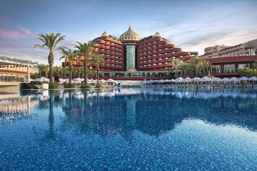 Delphin Palace