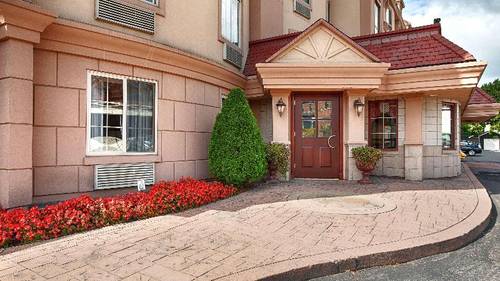 Best Western - On The Avenue