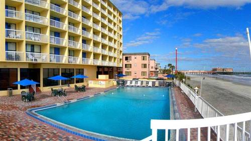Comfort Inn & Suites Daytona Beach Oceanfront