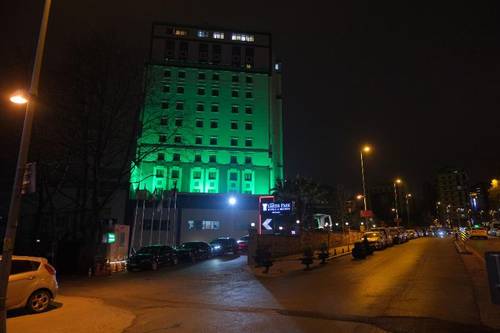 The Green Park Bostanci