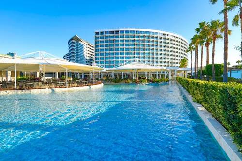 Crystal Centro Resort Hotel