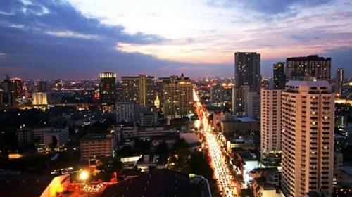 Grand Diamond Suites Hotel