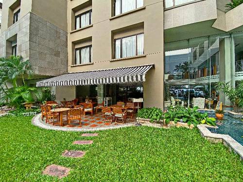 Silom Serene Boutique