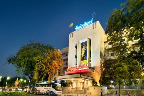 Royal Rattanakosin Hotel