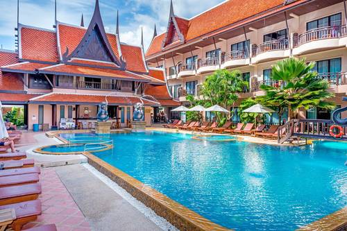 Nipa Resort