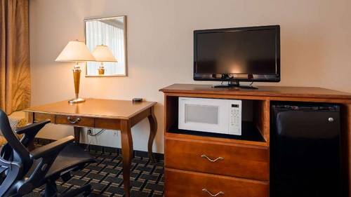Best Western Plus Lower South End