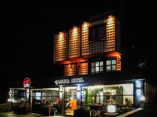 Çaml?ca Hotel
