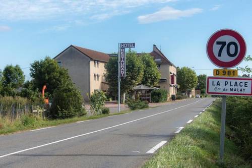 Logis Hotel La Place