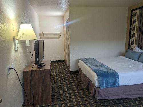 Southern Comfort Hotel