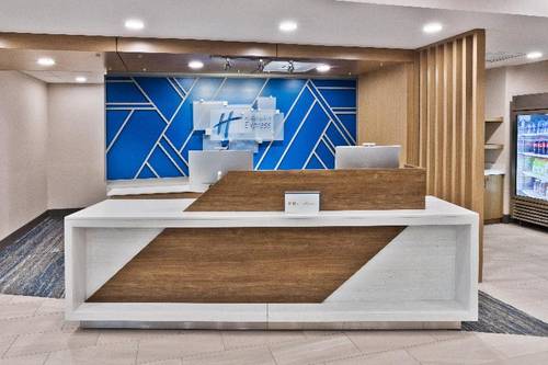 Holiday Inn Express Columbus Northeast