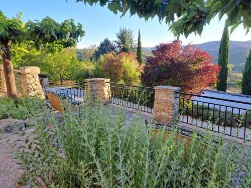 Logis Hotel Le Clos Des Sullys