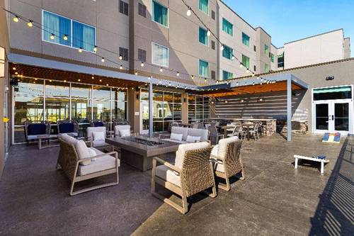 Tru By Hilton Colorado Springs Airport