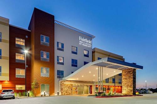 Fairfield Inn Suites By Marriott Dallas Love Field