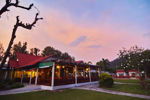 Golden Bay Cottages