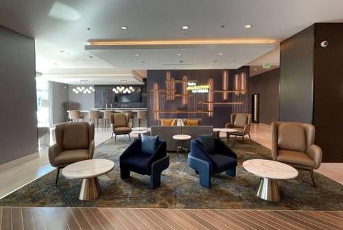 La Quinta Inn & Suites By Wyndham La Habra