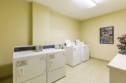 Comfort Suites (Beaumont)