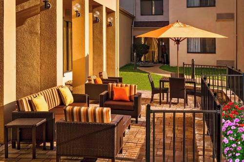 Courtyard Virginia Beach Norfolk