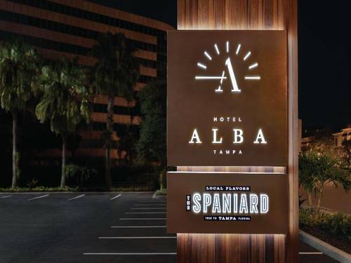 Hotel Alba Tampa, Tapestry Collection by Hilton