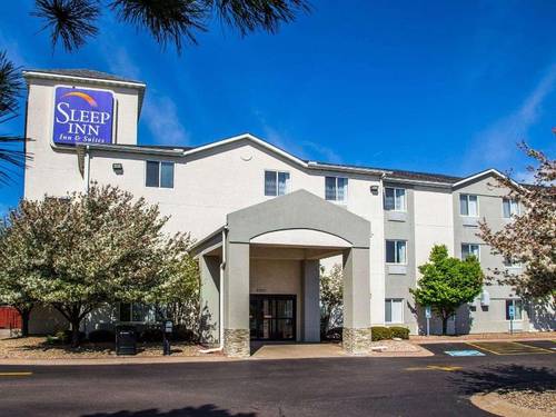 Sleep Inn & Suites Davenport Area