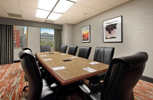 Hampton Inn & Suites Columbus-Downtown