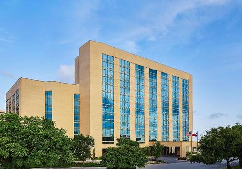 DoubleTree by Hilton San Antonio Airport