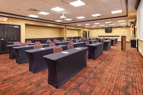 Hampton Inn & Suites Waco South