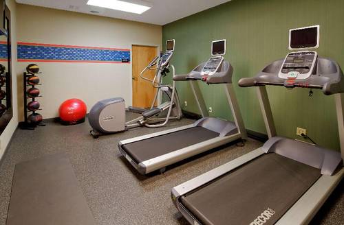 Hampton Inn & Suites Kalamazoo-Oshtemo