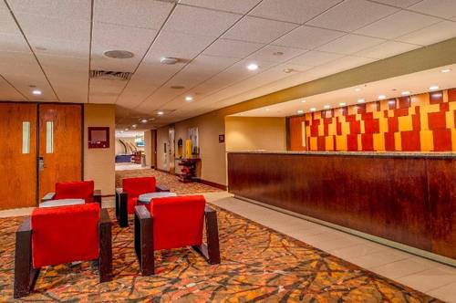 Doubletree Hotel & Conference Center St. Louis