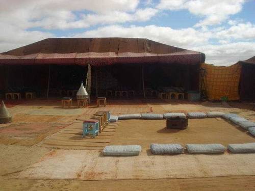 Bivouac Les Dunes De Tinfou