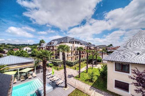 Confort Aparthotel Lourdes L Acacia