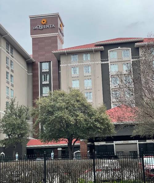 La Quinta Inn and Suites San Antonio Airport