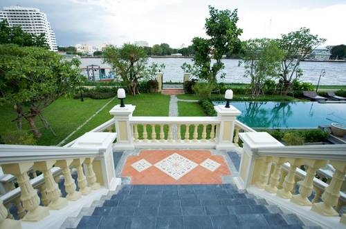 Praya Palazzo