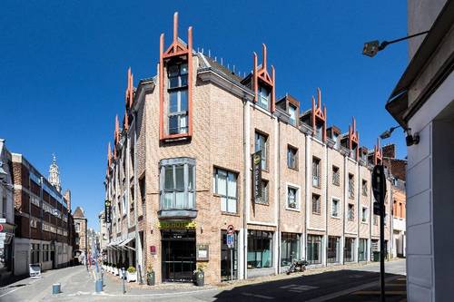 B&B HOTEL Arras Centre les places