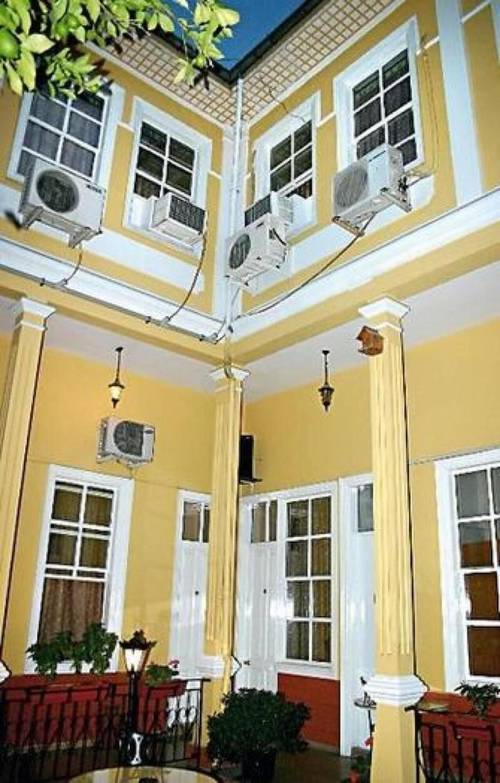Antikhan Hotel